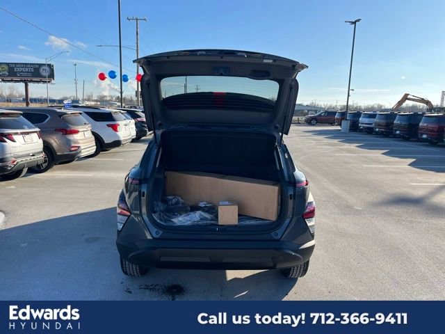 New 2025 Hyundai Kona SEL image 7