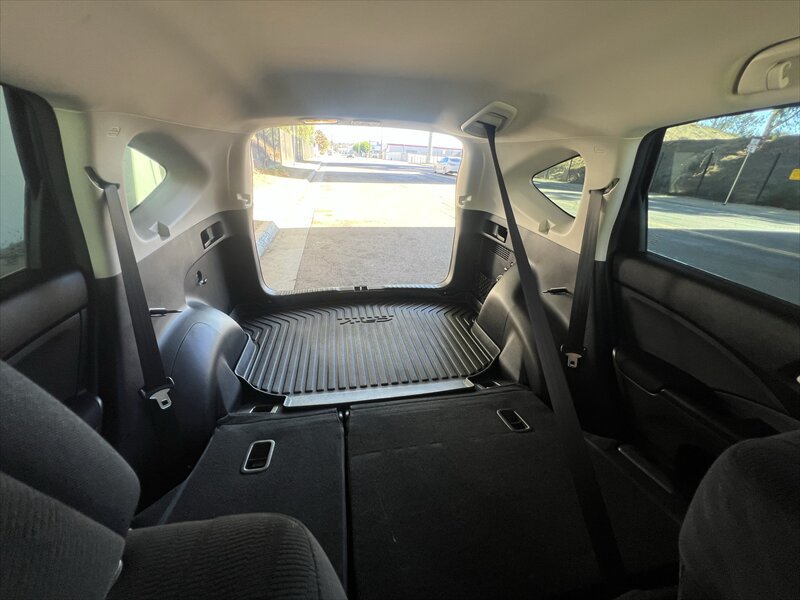 Used 2014 Honda CR-V LX image 28