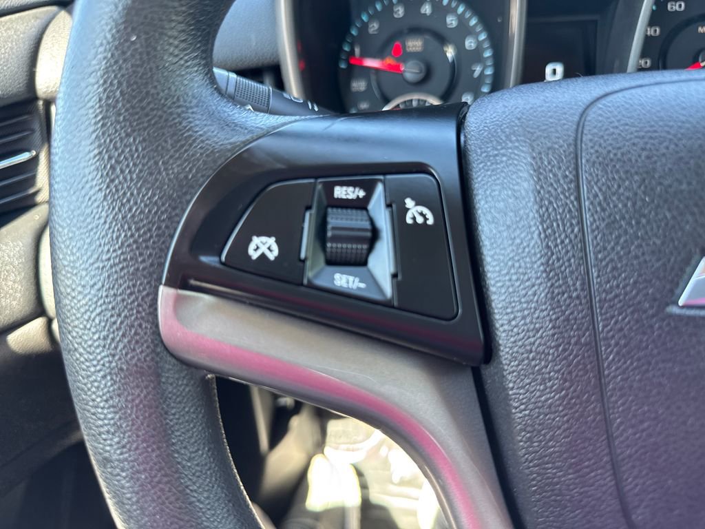 Used 2014 Chevrolet Malibu LT w/ Power Convenience Package FWD image 16