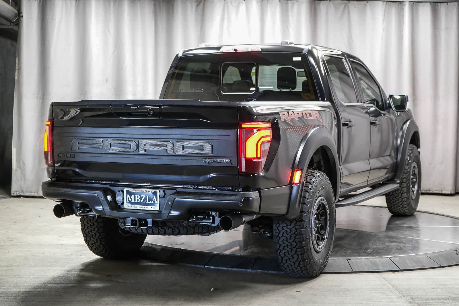 Used 2024 Ford F150 Raptor AWD/4WD image 7