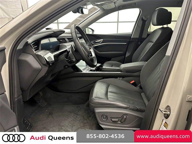 Certified 2022 Audi e-tron Premium image 18
