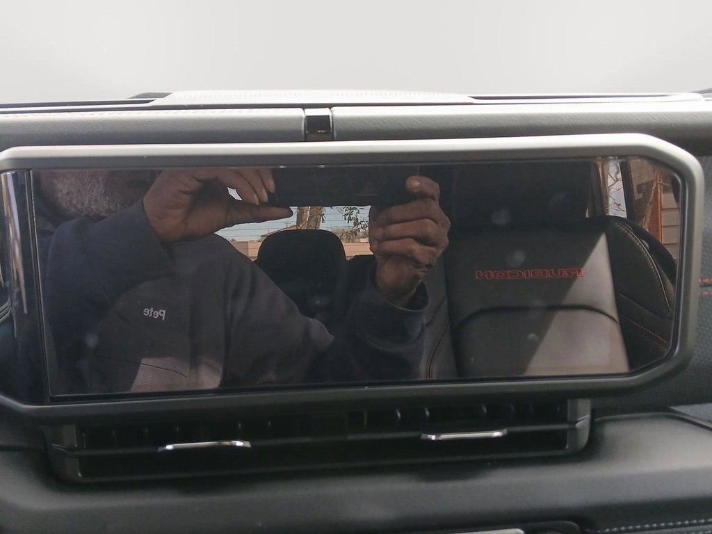 Used 2024 Jeep Wrangler Rubicon w/ Capability Package image 16