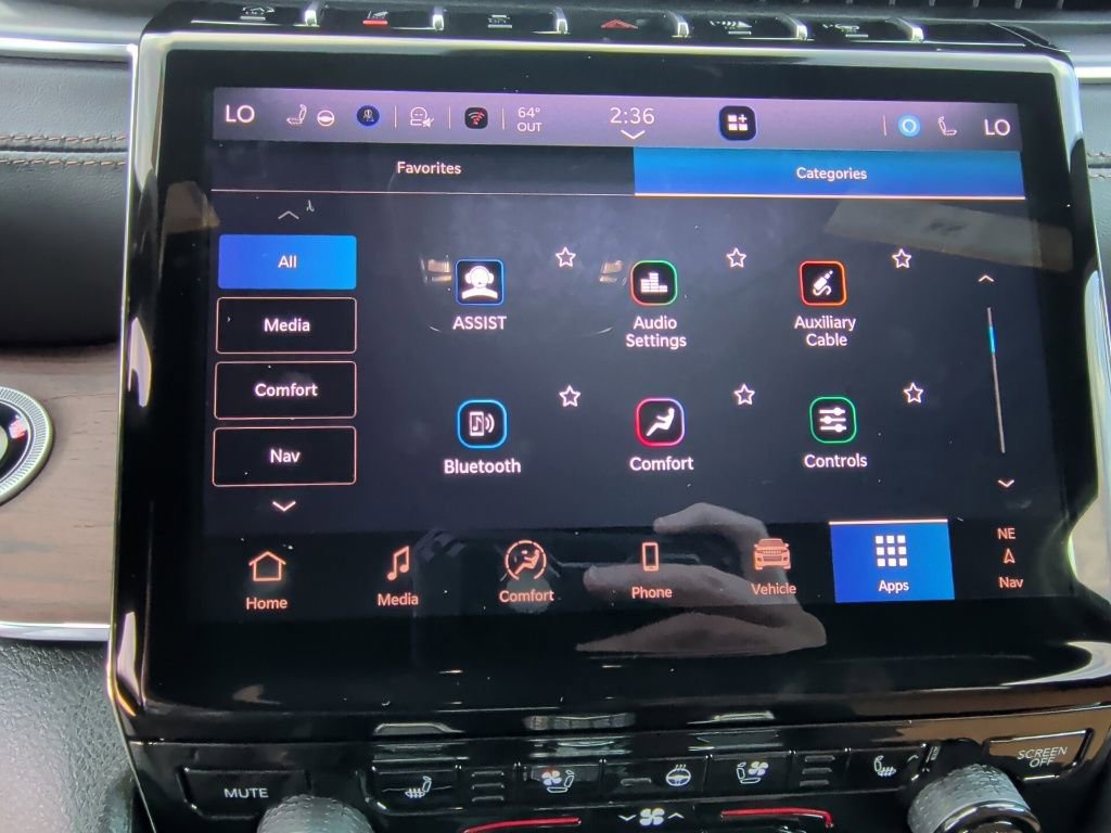 New 2025 Jeep Grand Cherokee Summit image 31