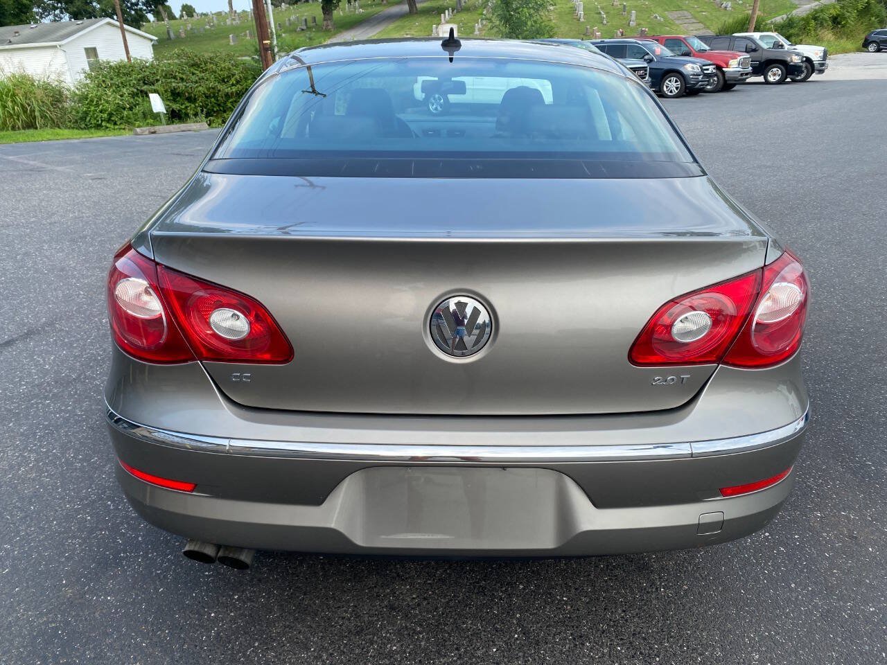 Used 2010 Volkswagen CC Sport FWD image 4