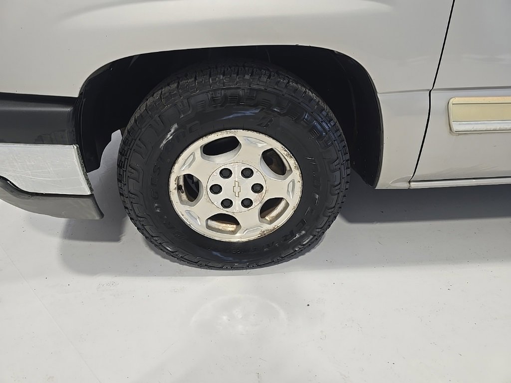 Used 2004 Chevrolet Silverado 1500 LS image 4