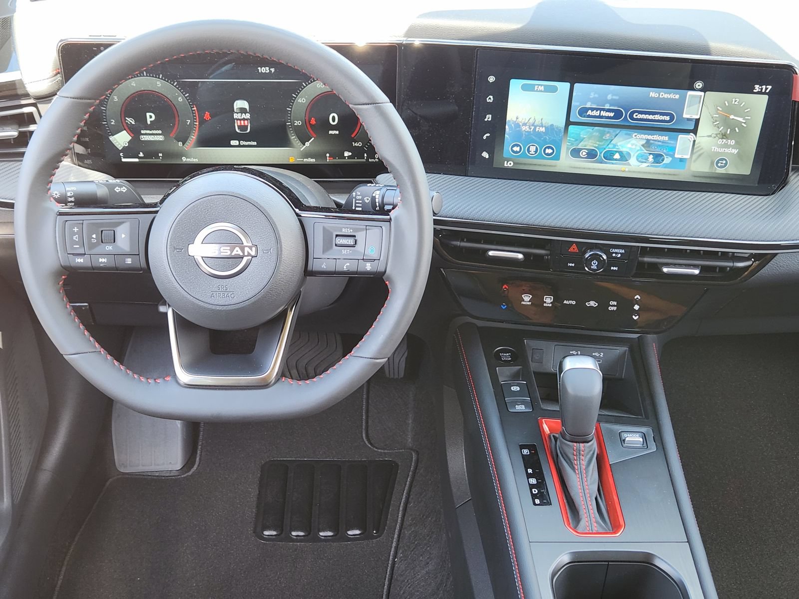 Certified 2025 Nissan Kicks SR FWD image 23
