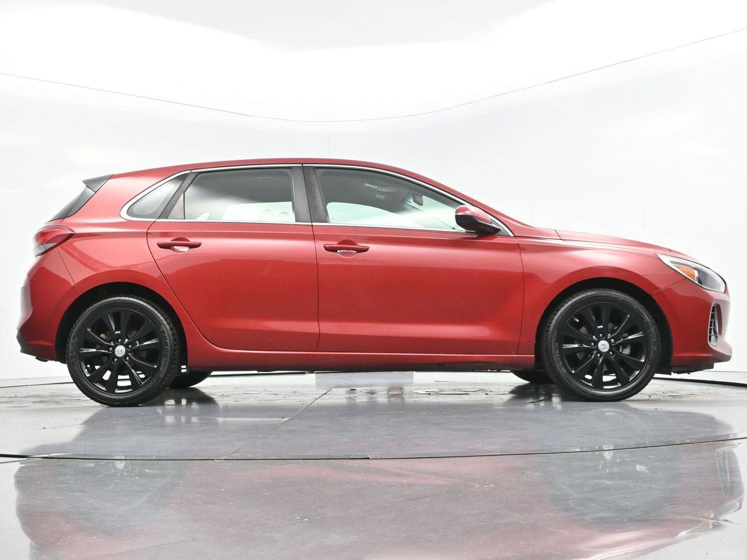 Used 2019 Hyundai Elantra GT FWD image 48