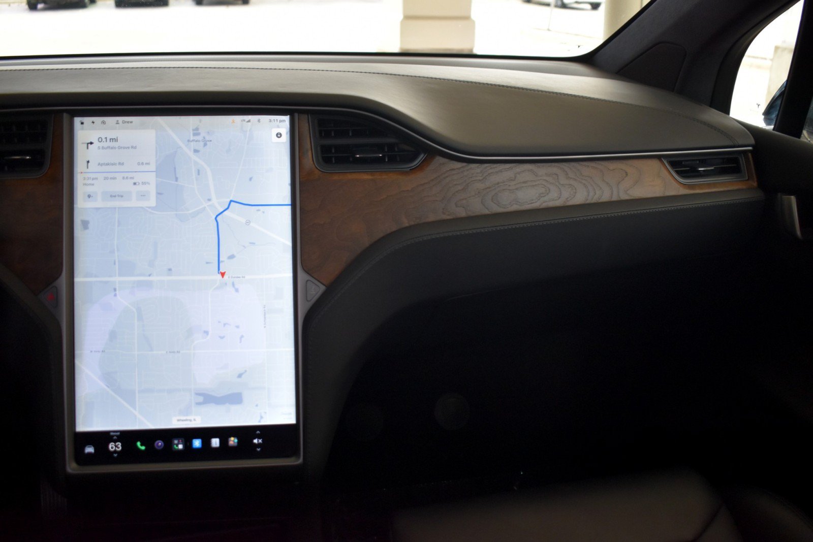Used 2018 Tesla Model X 75D AWD/4WD image 16