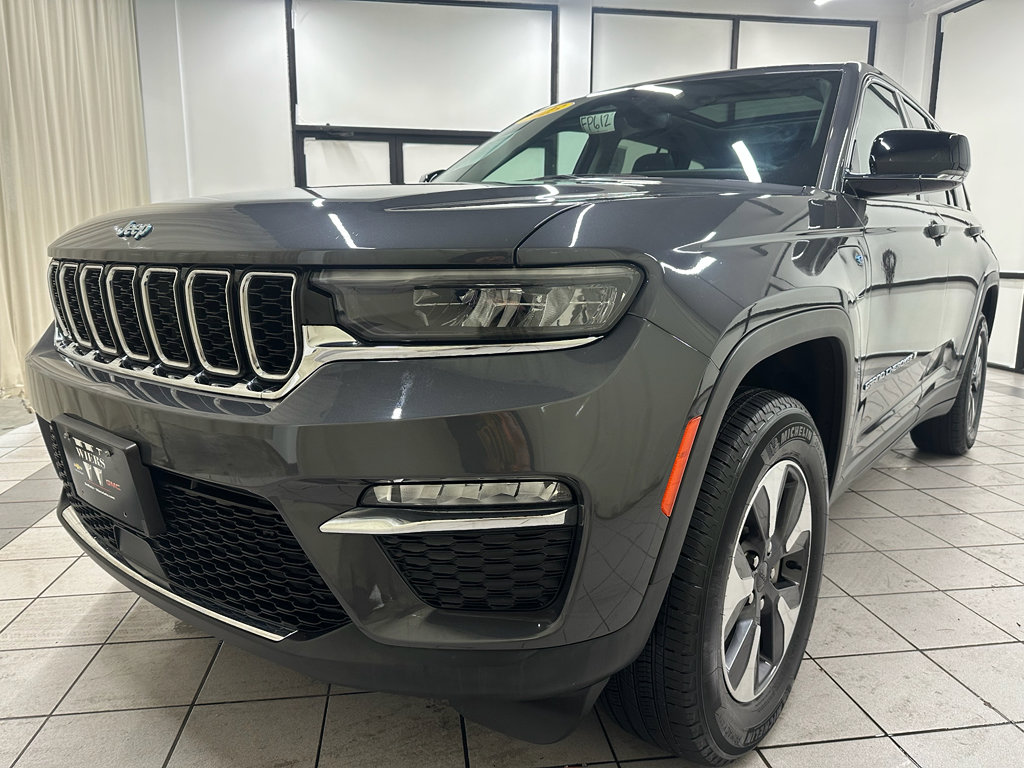 Used 2023 Jeep Grand Cherokee 4xe image 11