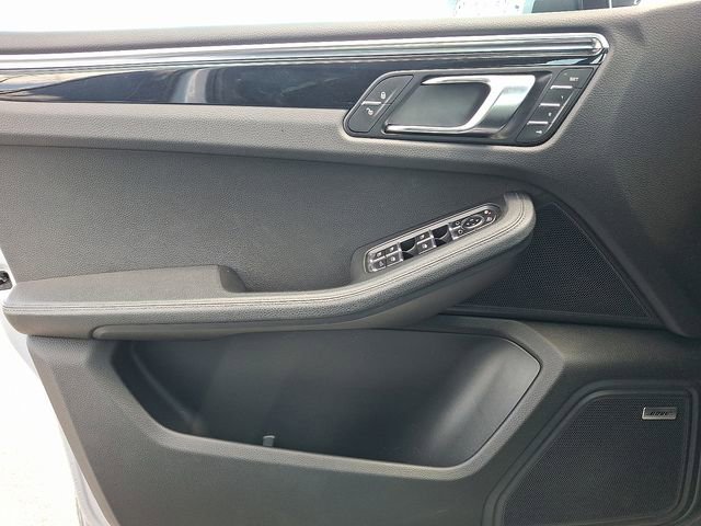 Used 2015 Porsche Macan S AWD/4WD image 20