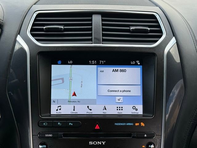 Used 2018 Ford Explorer Platinum image 38