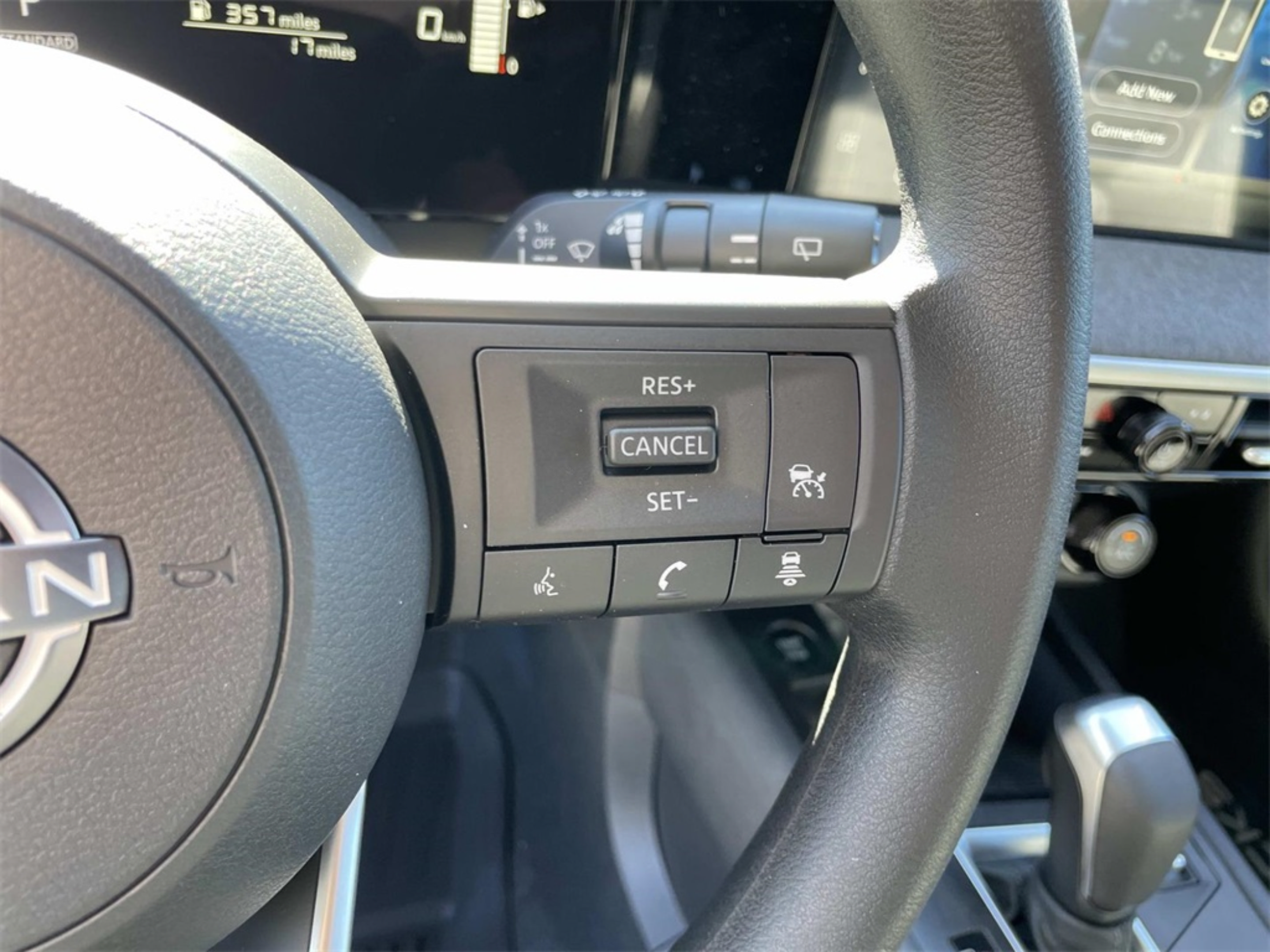 New 2026 Nissan Kicks SV w/ Cold Weather Package FWD image 17