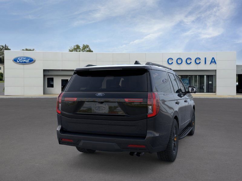 New 2026 Ford Expedition Tremor image 8