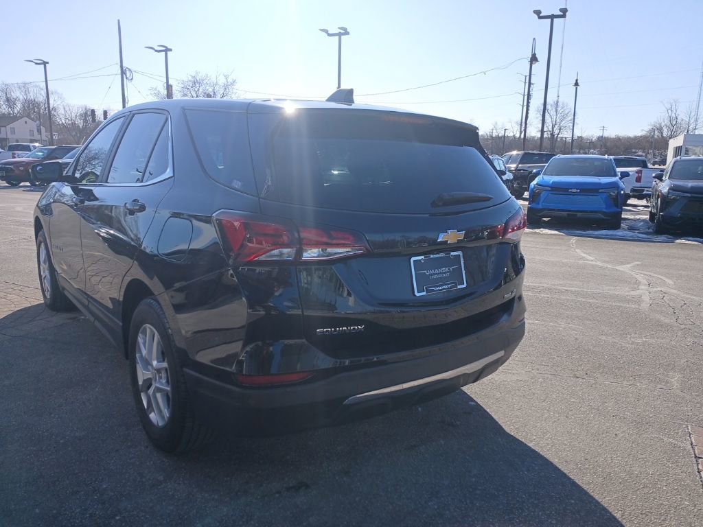 Used 2023 Chevrolet Equinox LT image 6