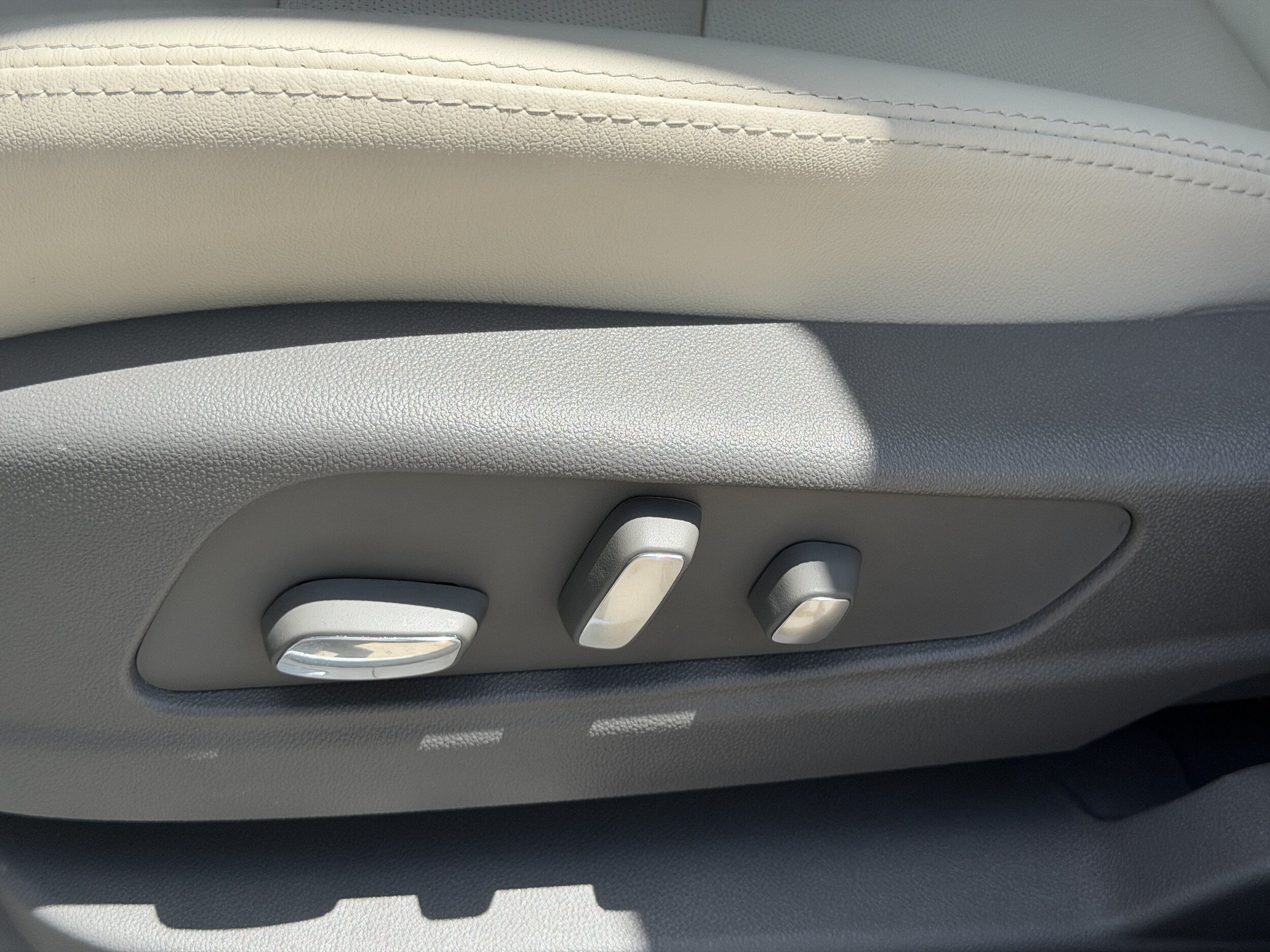 New 2026 Cadillac XT5 Premium Luxury FWD image 20