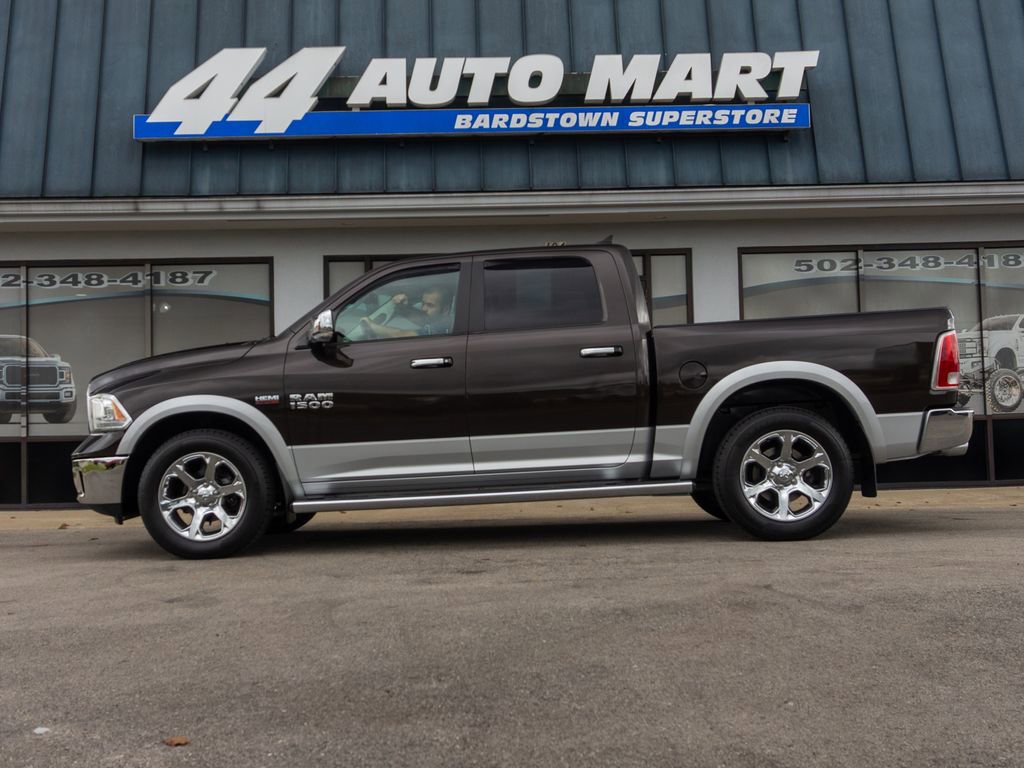 Used 2016 RAM 1500 Laramie w/ Convenience Group image 9