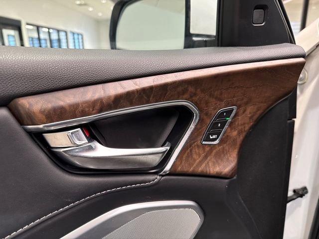 Used 2023 Acura RDX AWD w/ Advance Package image 11