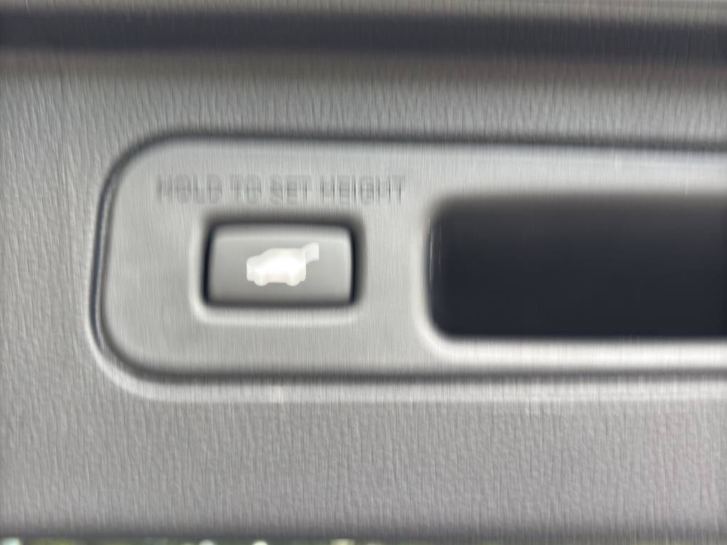 Certified 2026 Honda Pilot Black Edition image 31