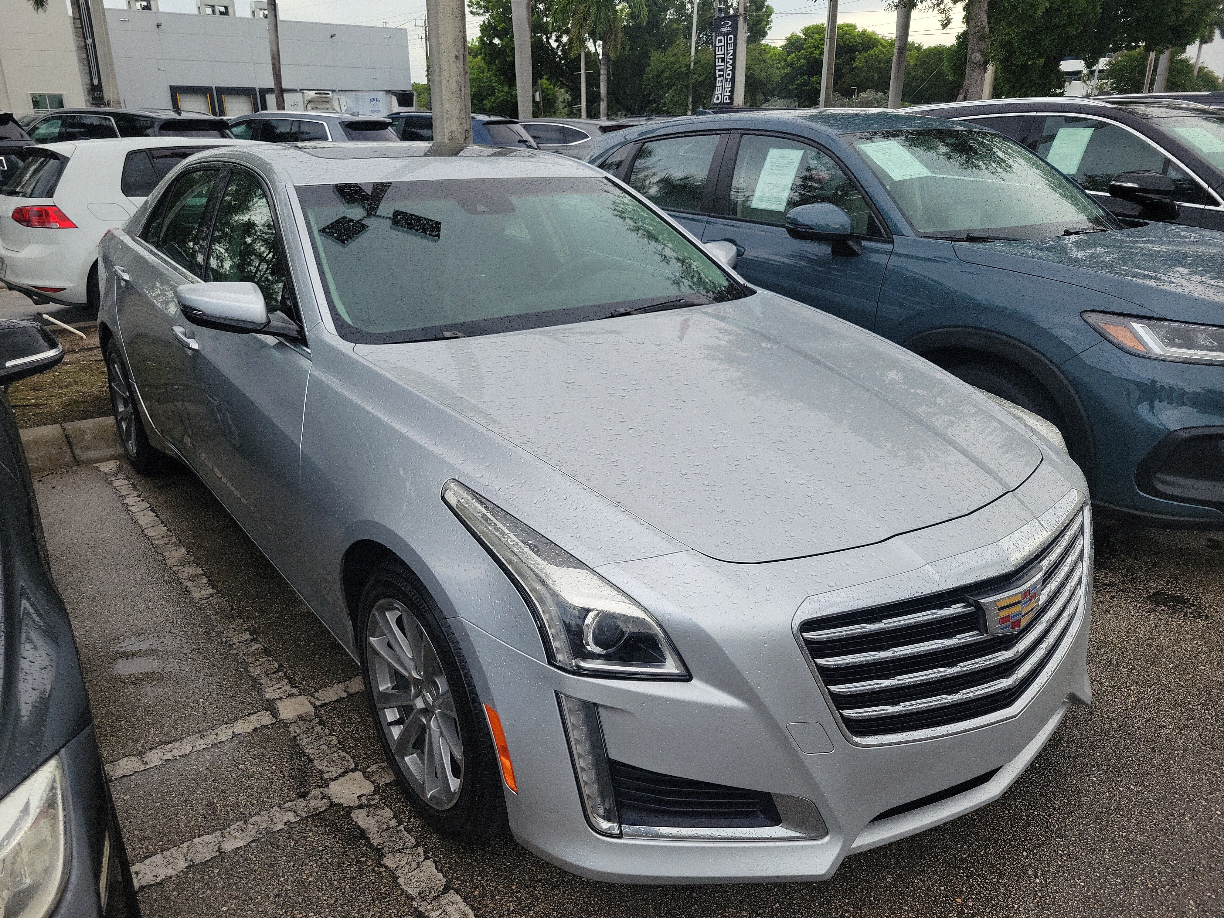 Used 2019 Cadillac CTS Luxury RWD image 1