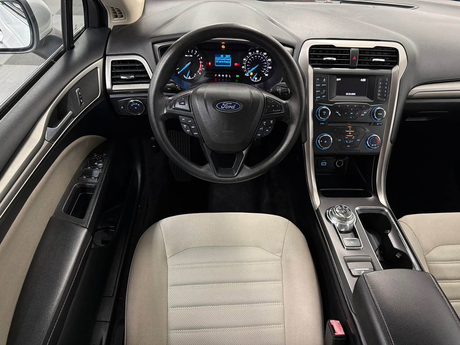 Used 2018 Ford Fusion S image 17