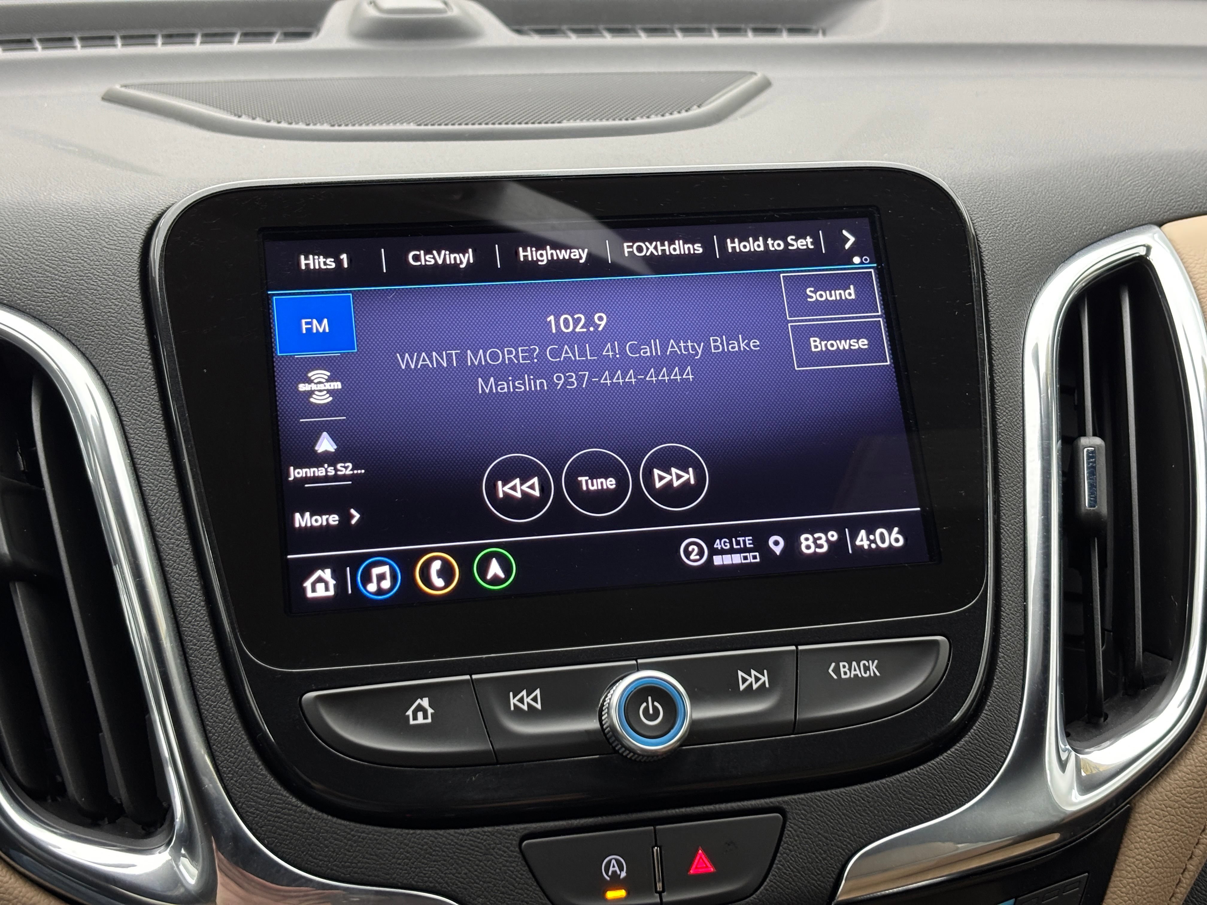 Used 2024 Chevrolet Equinox Premier AWD/4WD image 24