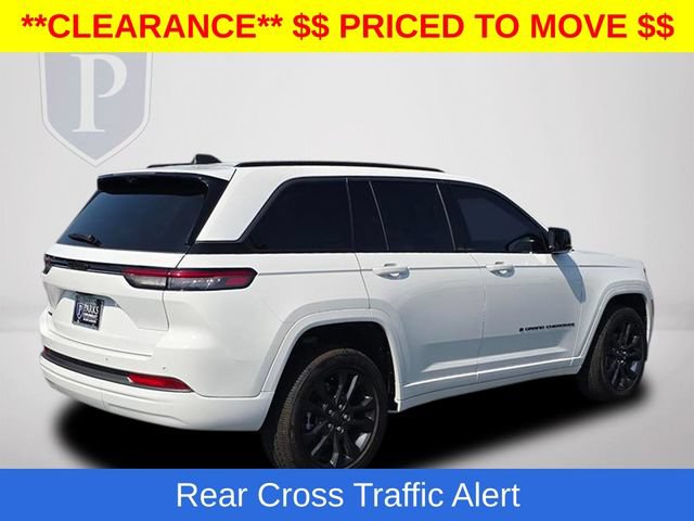 Used 2026 Jeep Grand Cherokee Limited AWD/4WD image 7