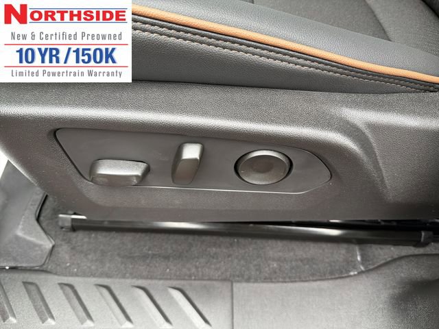 New 2026 GMC Canyon AT4 image 17