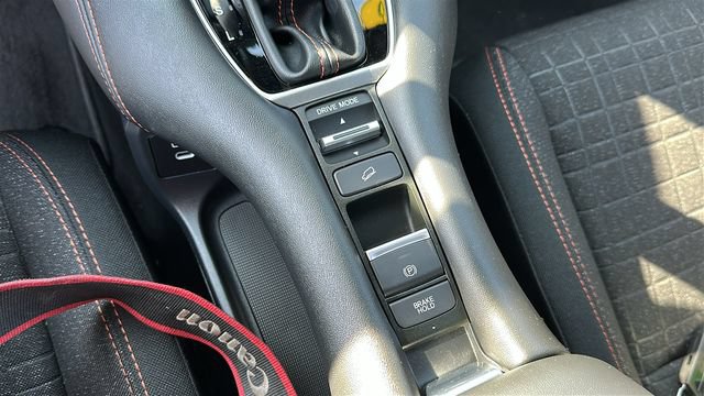 Used 2025 Honda HR-V Sport image 18