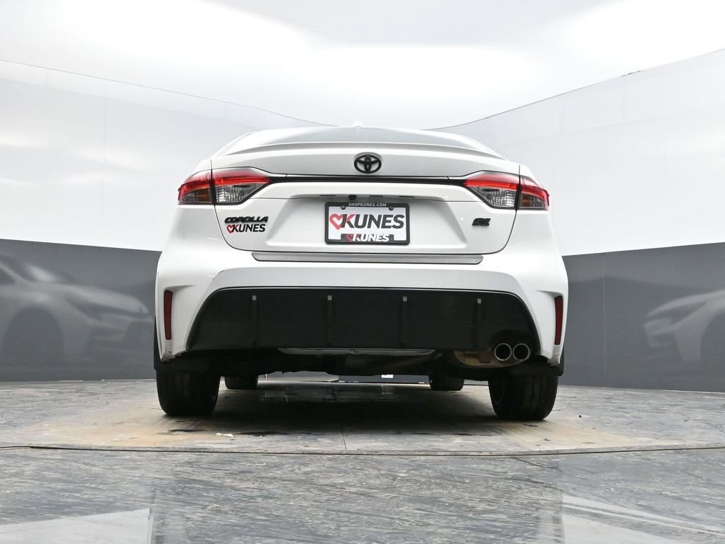 Used 2023 Toyota Corolla SE image 37
