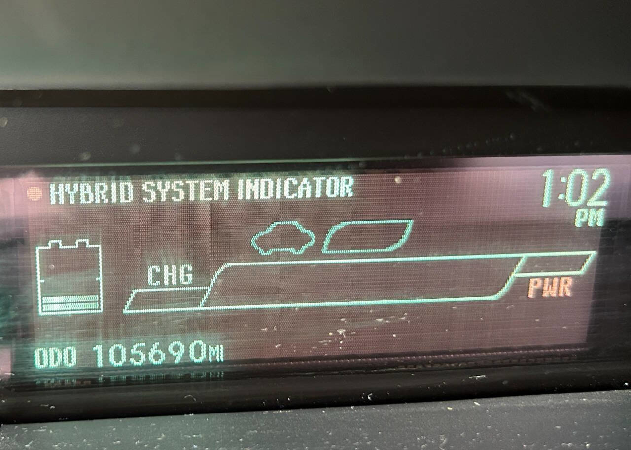 Used 2012 Toyota Prius Four w/ Deluxe Solar Roof Pkg FWD image 27