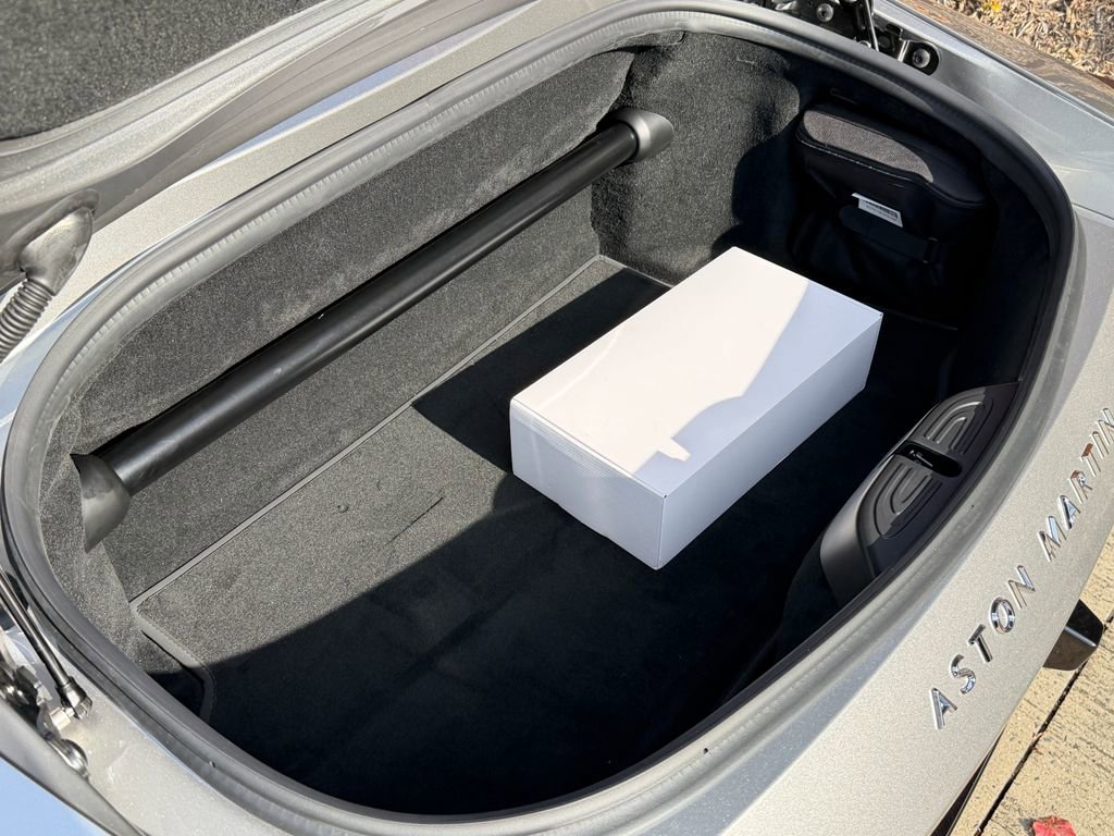 New 2026 Aston Martin V8 Vantage Convertible image 36