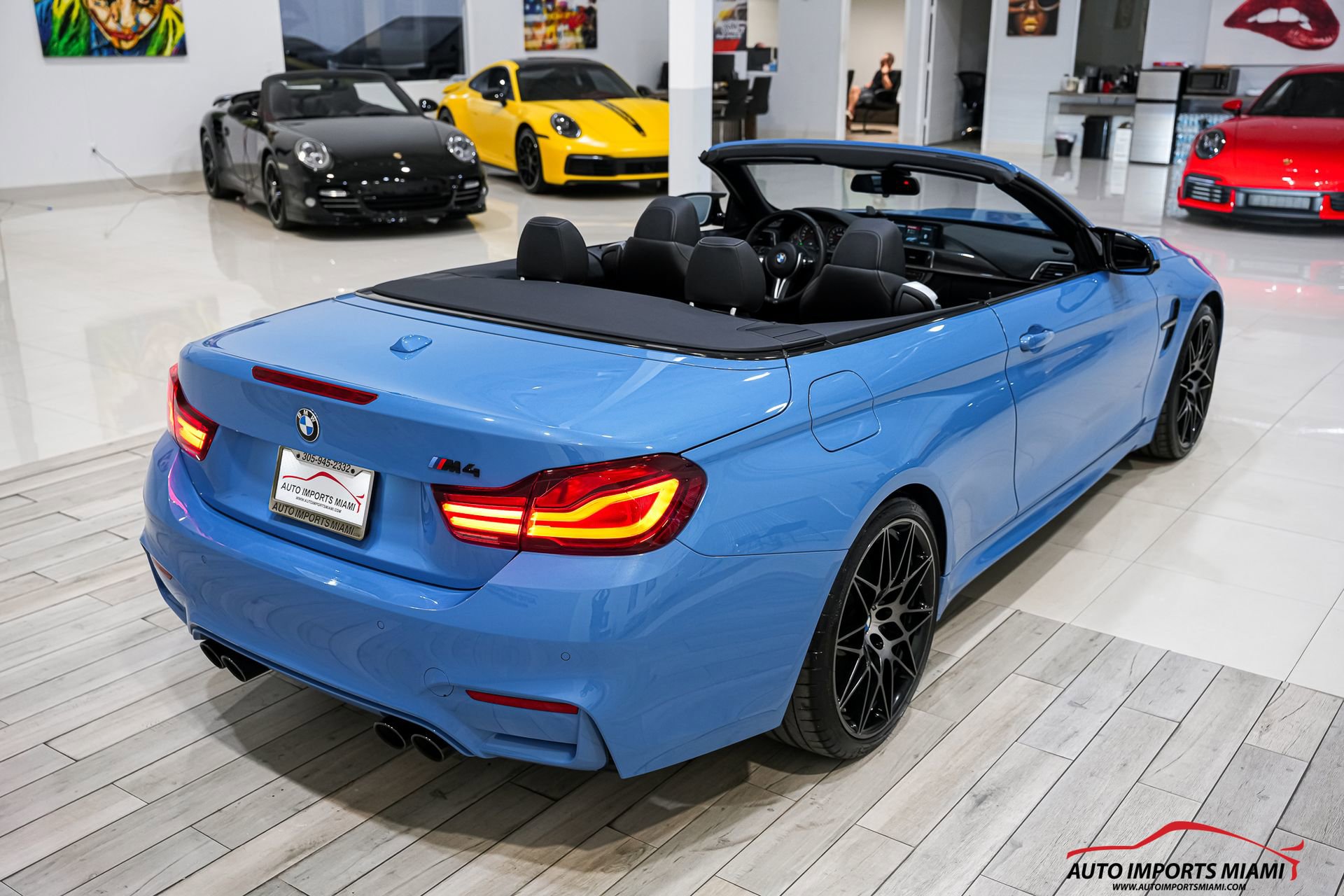 Used 2020 BMW M4 Convertible w/ Competition Package image 44