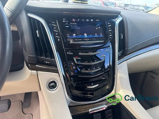 Used 2019 Cadillac Escalade Premium Luxury AWD/4WD image 15