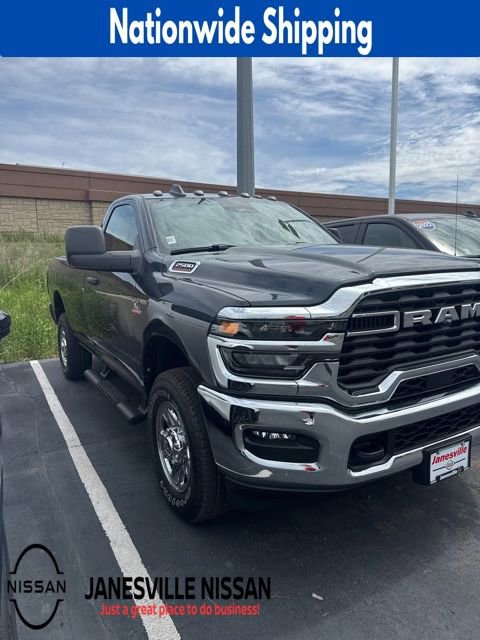 Used 2026 RAM 2500 Tradesman w/ Chrome Appearance Group AWD/4WD image 1