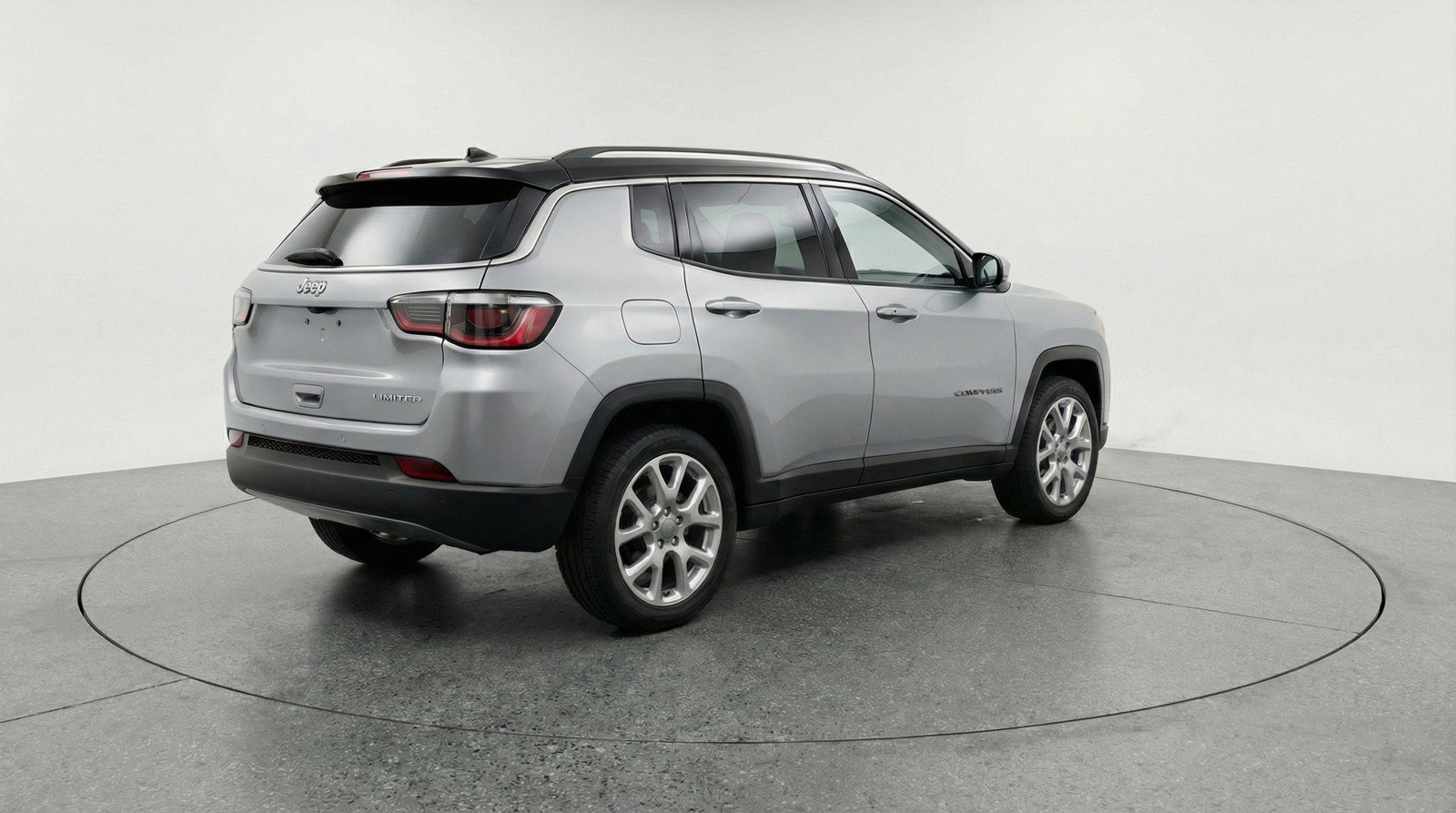 Used 2025 Jeep Compass Limited AWD/4WD image 9