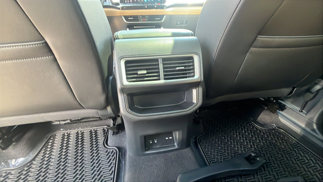 Used 2024 Volkswagen Atlas Cross Sport SE AWD/4WD image 23