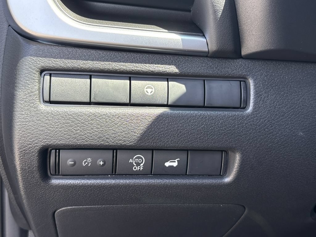 New 2026 Nissan Rogue SV AWD/4WD image 7