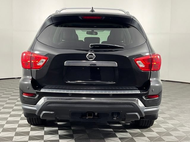 Used 2020 Nissan Pathfinder Platinum FWD image 10