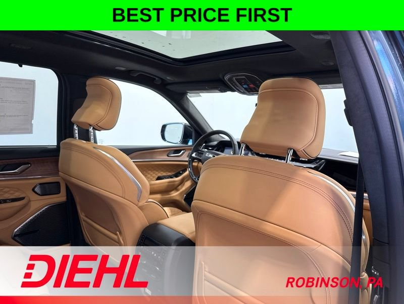 New 2026 Jeep Grand Cherokee L Summit w/ Advanced Protech Group IV AWD/4WD image 15