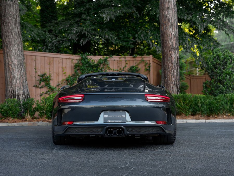 Used 2019 Porsche 911 Speedster RWD image 8