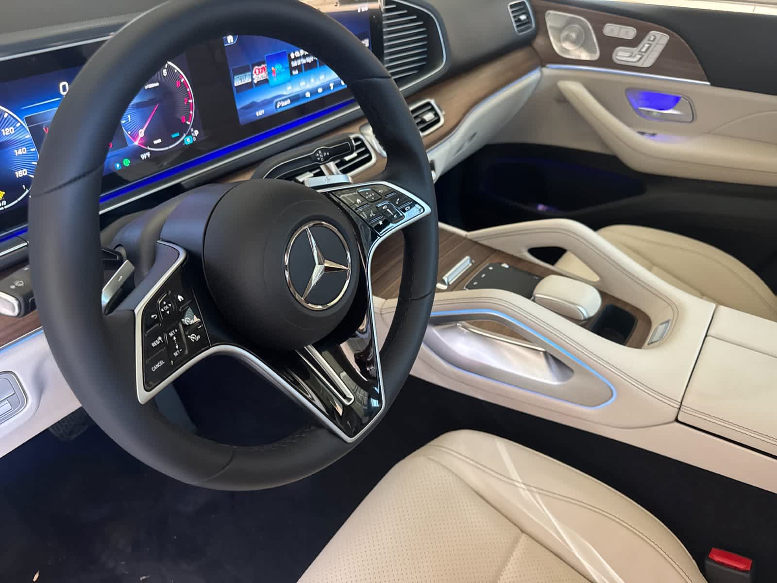 New 2026 Mercedes-Benz GLE 450 4MATIC image 9