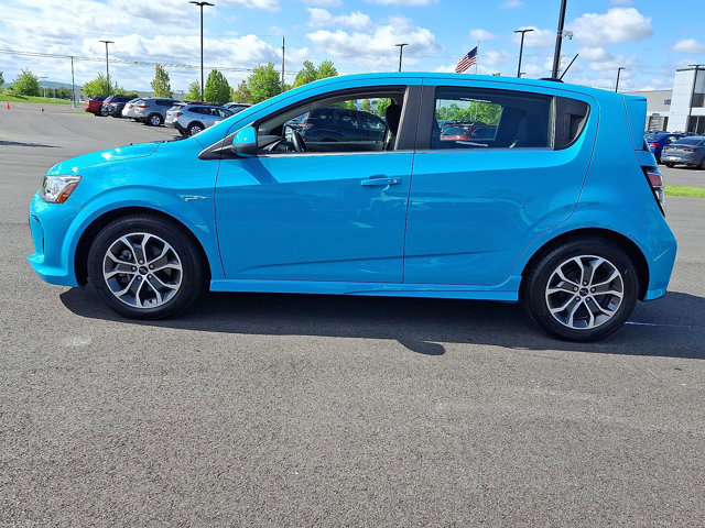 Used 2020 Chevrolet Sonic LT w/ Convenience Package FWD image 4