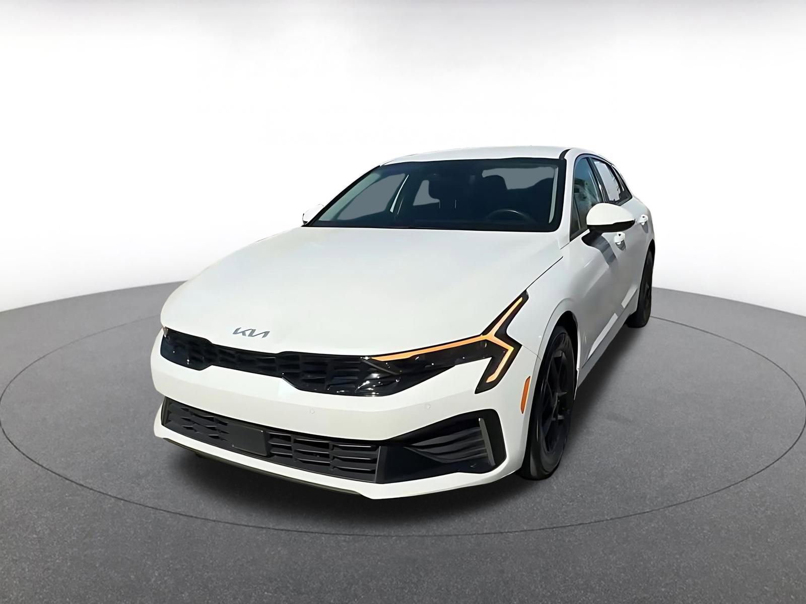 Used 2025 Kia K5 LXS FWD image 7