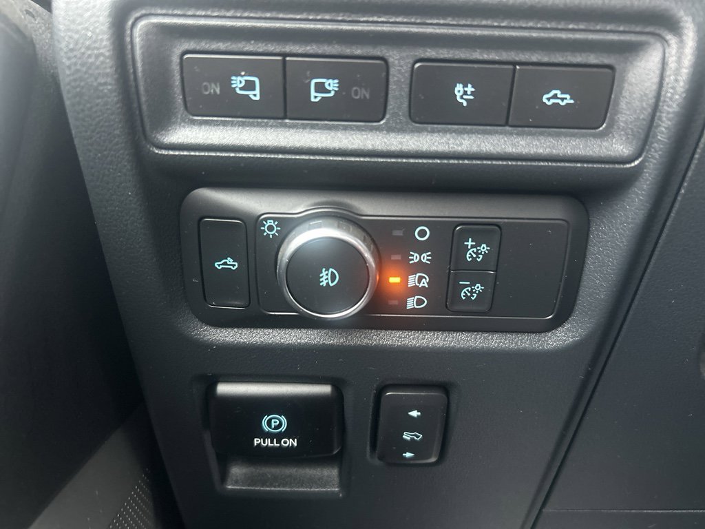 Used 2023 Ford F150 Raptor w/ Raptor Carbon Fiber Package image 28