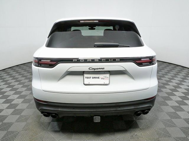 Used 2023 Porsche Cayenne image 34