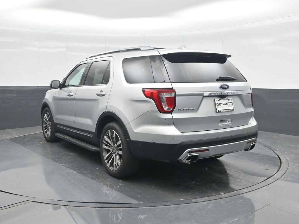 Used 2017 Ford Explorer Platinum AWD/4WD image 22