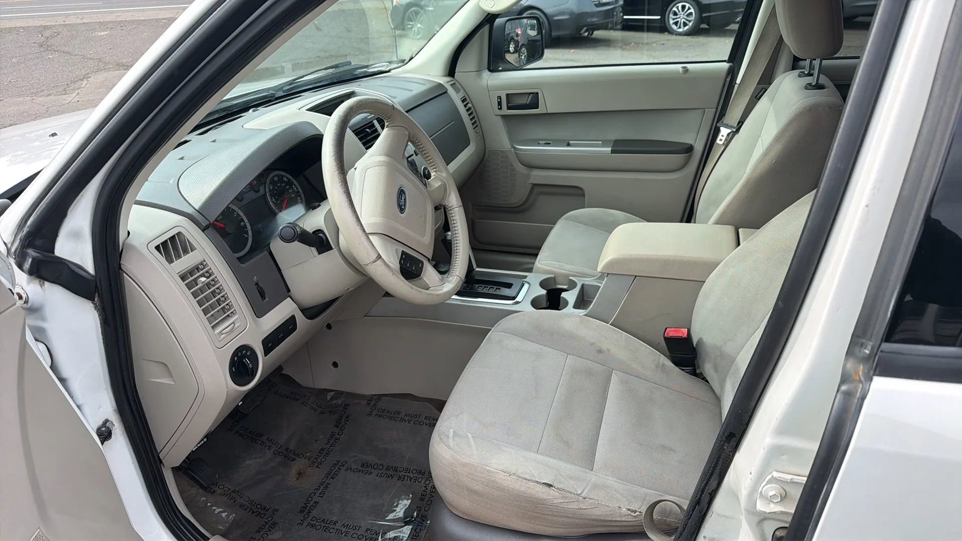 Used 2010 Ford Escape Limited AWD/4WD image 9