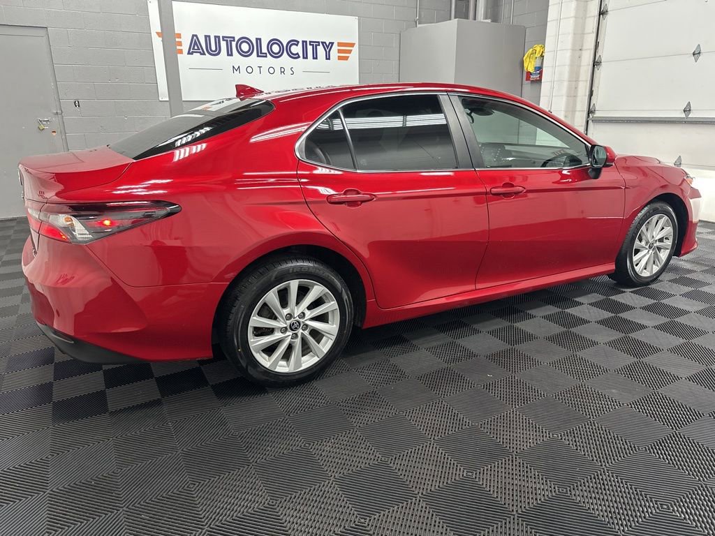 Used 2023 Toyota Camry LE image 11