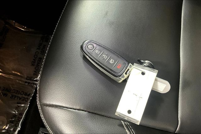 Used 2019 Ford Escape SEL image 10