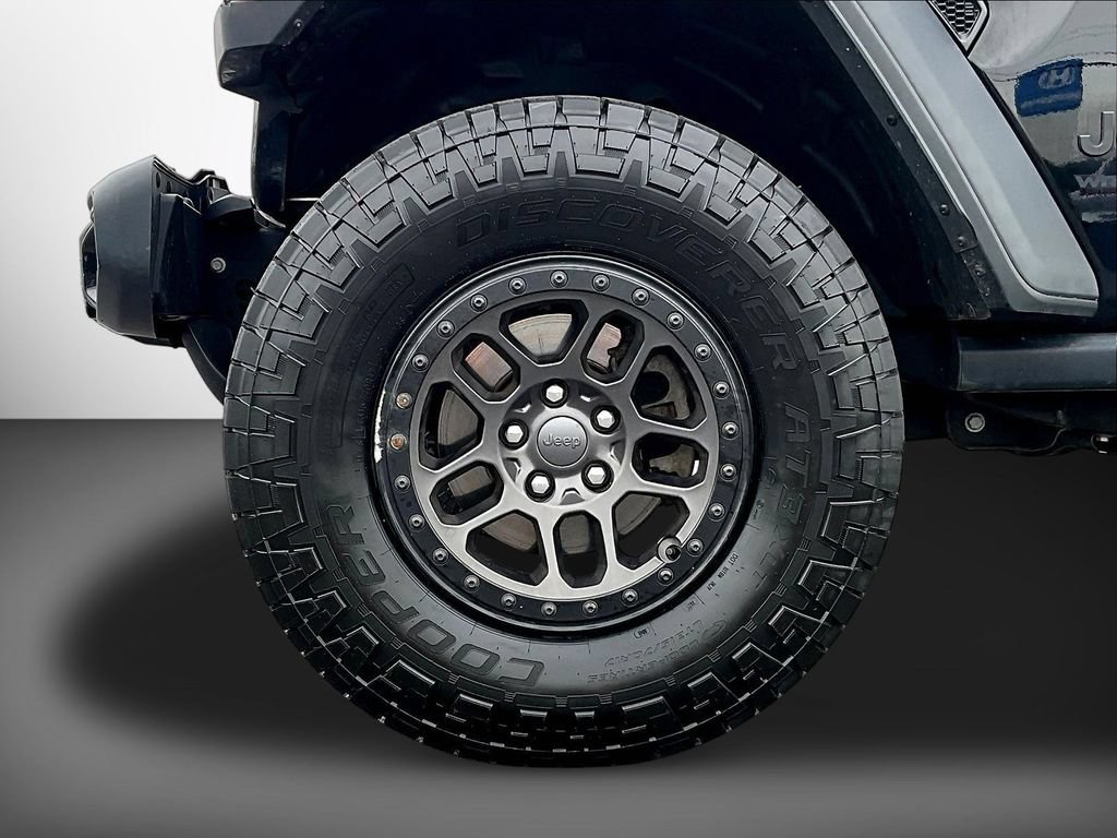 Used 2022 Jeep Wrangler Unlimited Sport AWD/4WD image 32